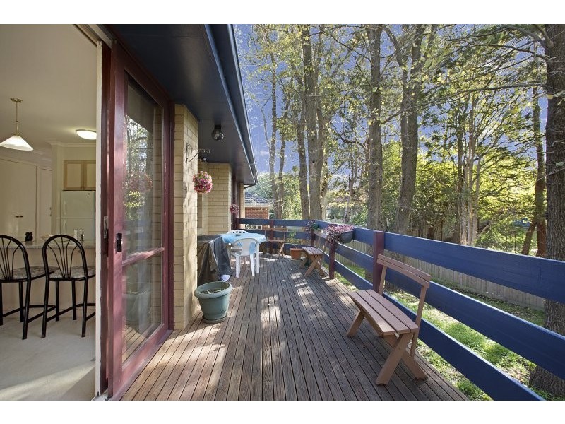 2/15 UTAH ROAD, Glen Waverley VIC 3150