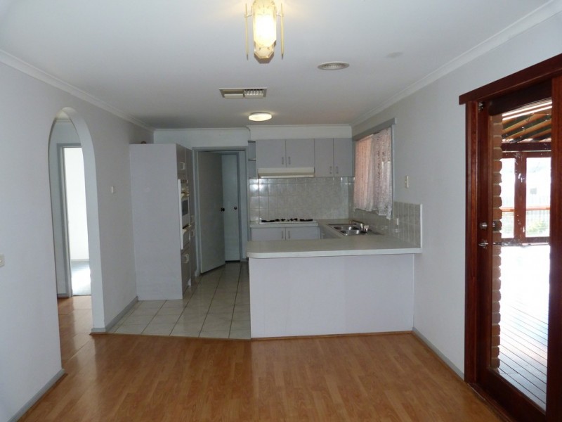 75 George Chudleigh Drive, Hallam VIC 3803