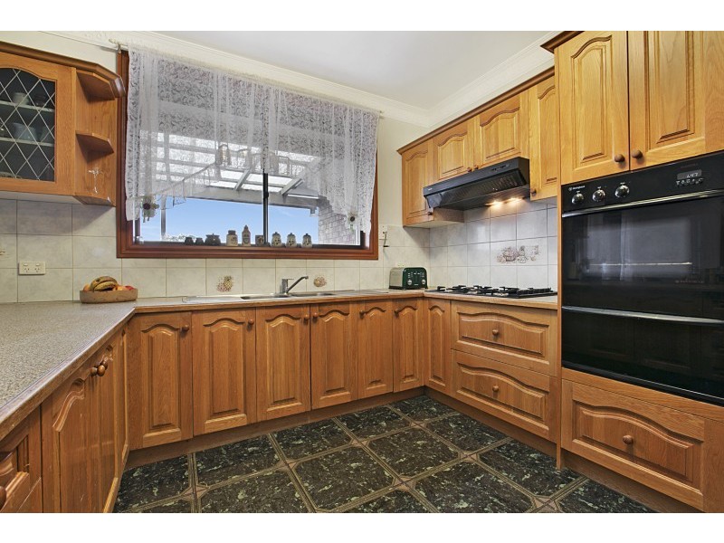 6 BINDI CLOSE, Hallam VIC 3803