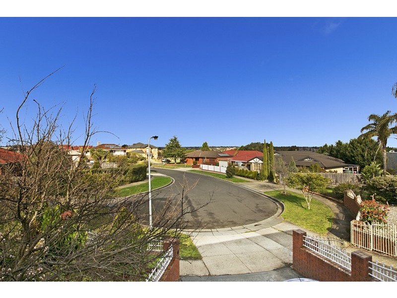 6 BINDI CLOSE, Hallam VIC 3803