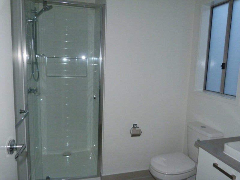 30 ELLAROO CIRCUIT, Clyde North VIC 3978