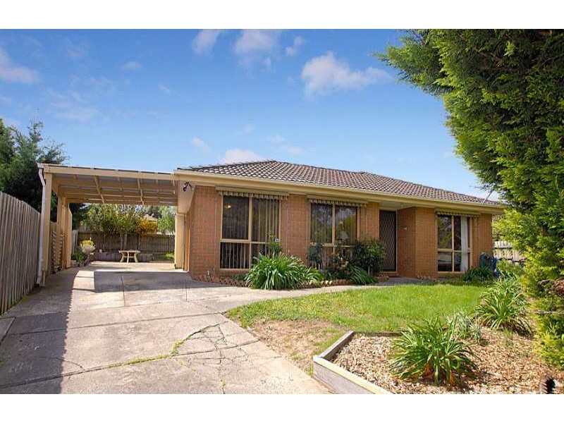 21 CARMEN COURT, Hampton Park VIC 3976