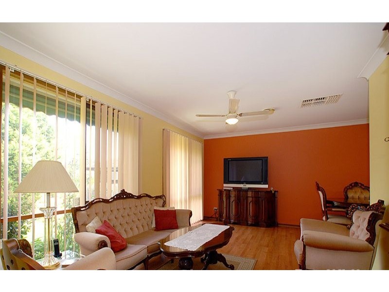 21 CARMEN COURT, Hampton Park VIC 3976