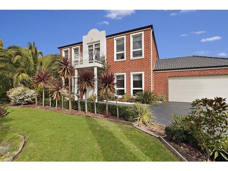 9 GROSVENOR PLACE, Narre Warren North VIC 3804