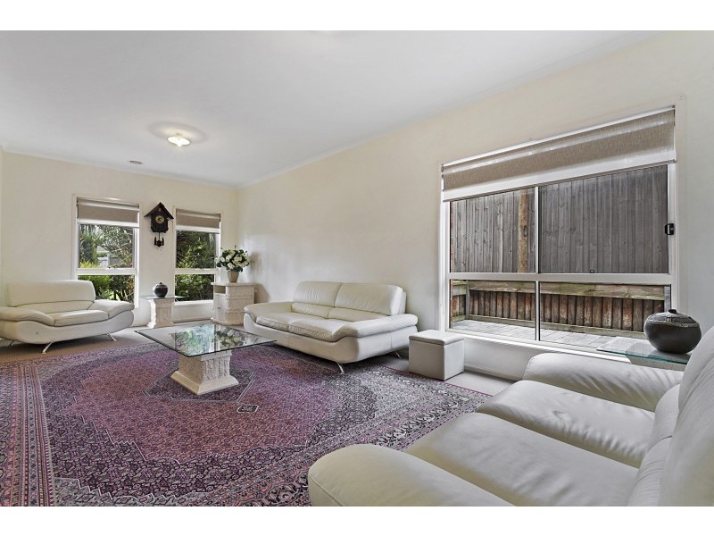 9 GROSVENOR PLACE, Narre Warren North VIC 3804