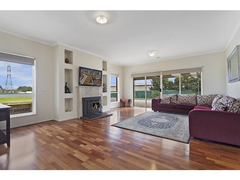 9 GROSVENOR PLACE, Narre Warren North VIC 3804