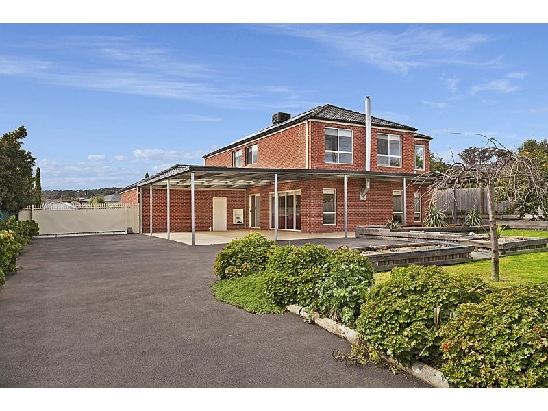 9 GROSVENOR PLACE, Narre Warren North VIC 3804