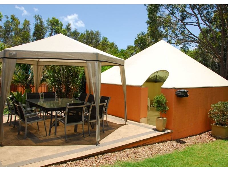 9-11 Jindera Court, Wondunna QLD 4655