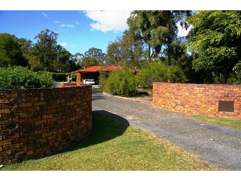 16 Raward Road, Wondunna QLD 4655