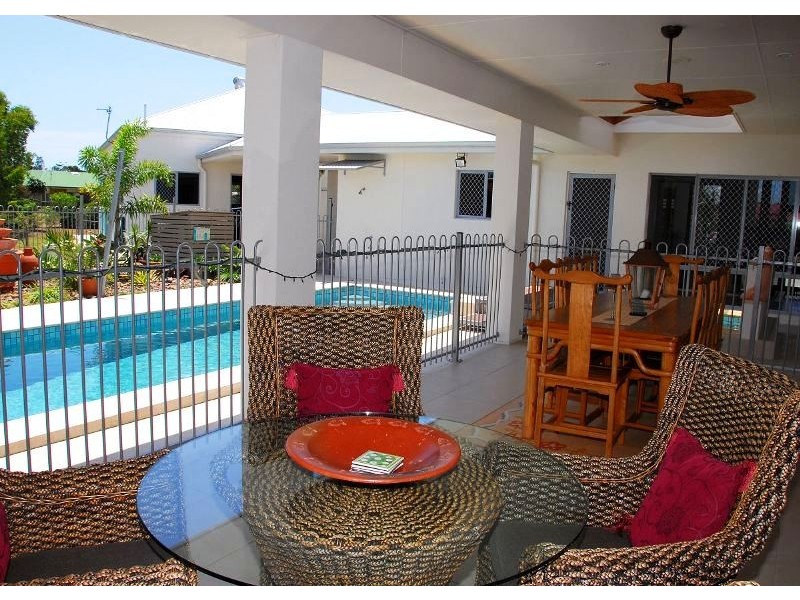 33 Ocean Park Drive, Dundowran Beach QLD 4655