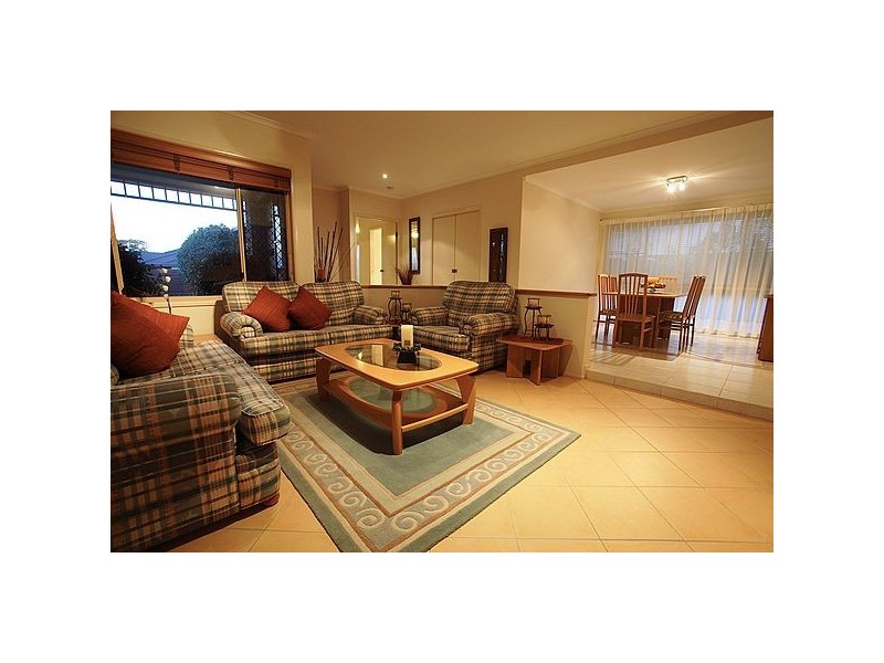 19 Oceanview Street, Point Vernon QLD 4655