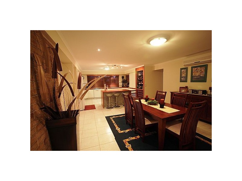 19 Oceanview Street, Point Vernon QLD 4655