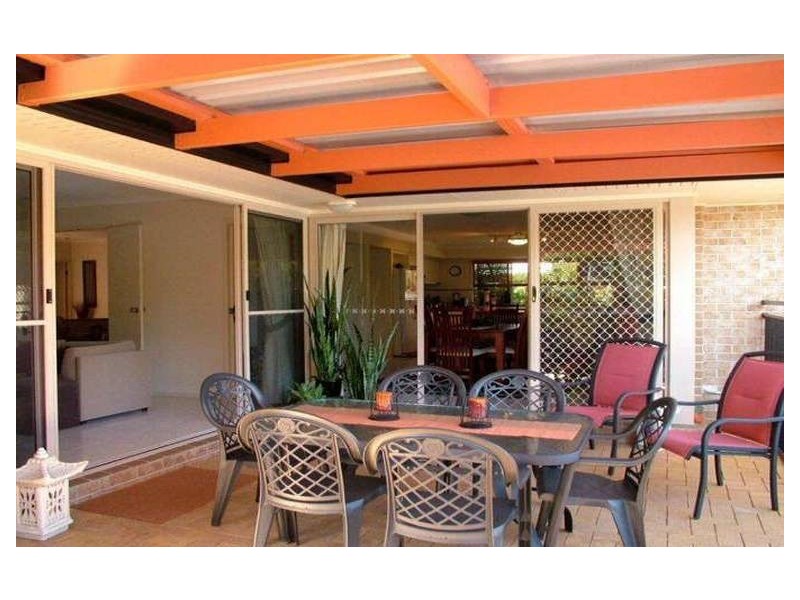 19 Oceanview Street, Point Vernon QLD 4655