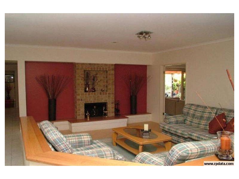 19 Oceanview Street, Point Vernon QLD 4655