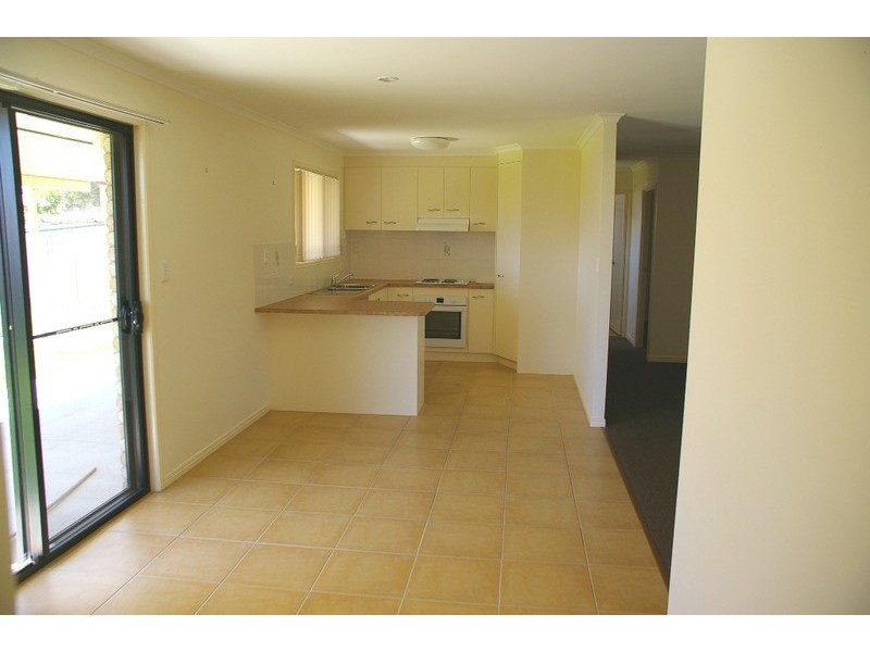 4 Ringtail Way, Urangan QLD 4655