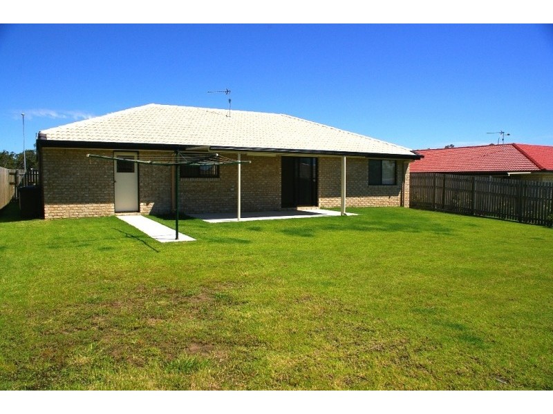 4 Ringtail Way, Urangan QLD 4655