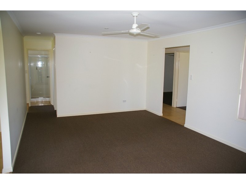 4 Ringtail Way, Urangan QLD 4655