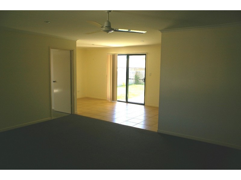 4 Ringtail Way, Urangan QLD 4655