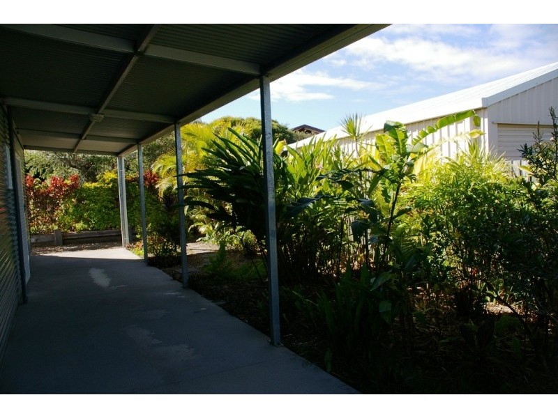 65 Murphy Street, Point Vernon QLD 4655