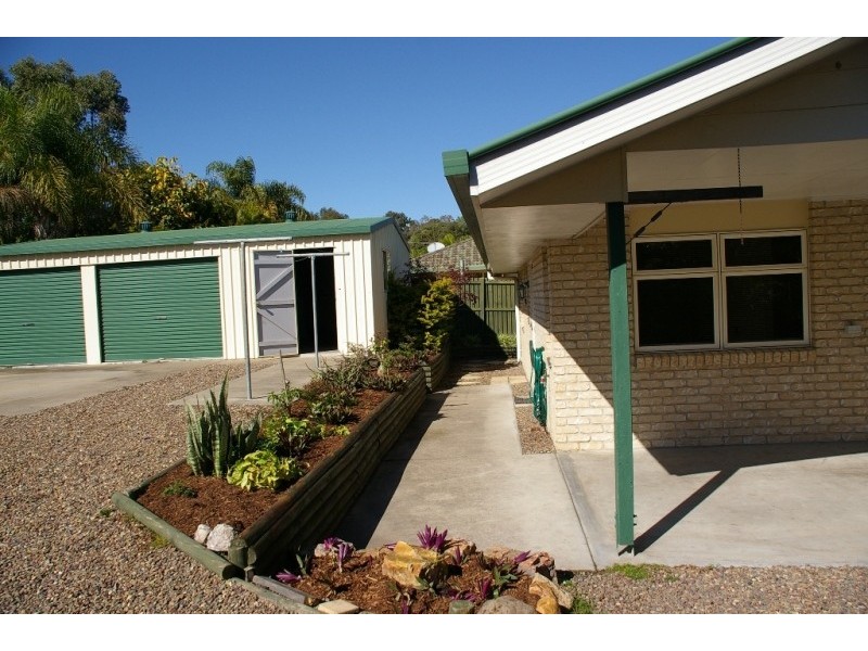 7 Macbel Court, Torquay QLD 4655