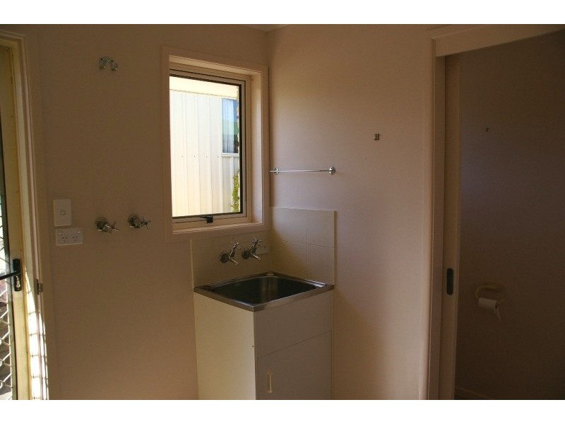 7 Macbel Court, Torquay QLD 4655