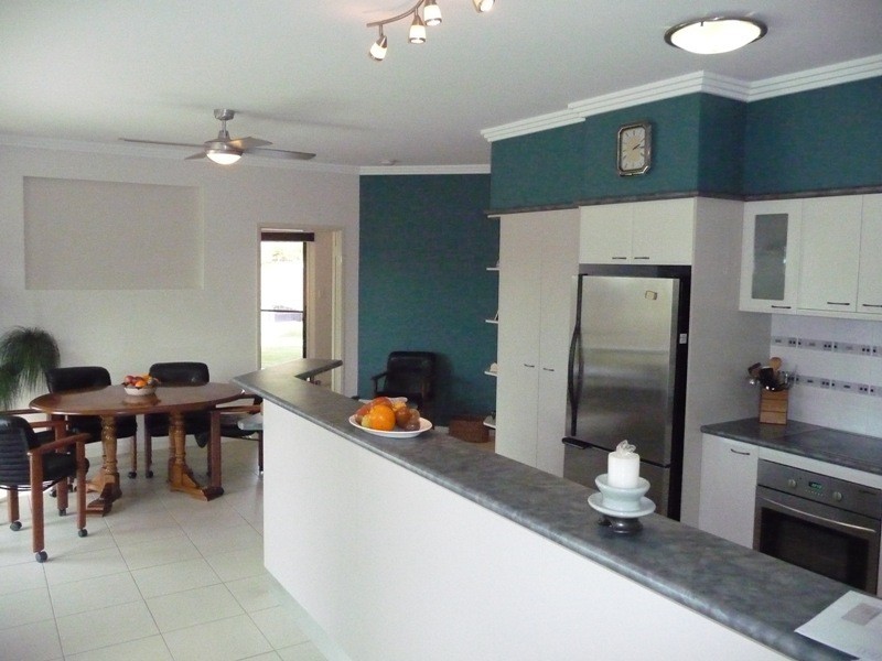 15 Highview Drive, Craignish QLD 4655