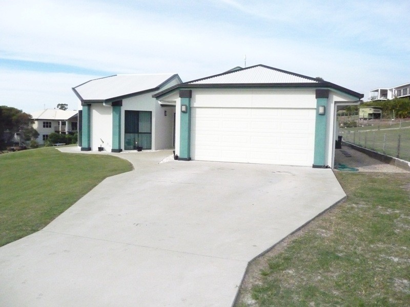 15 Highview Drive, Craignish QLD 4655