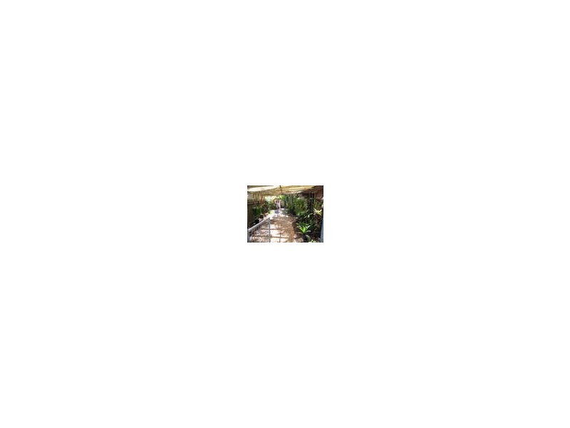 67 Ladbroke, Urangan QLD 4655