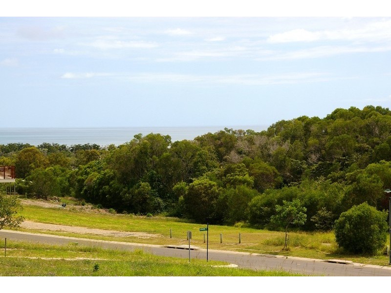 6 Edgewater Court, Craignish QLD 4655