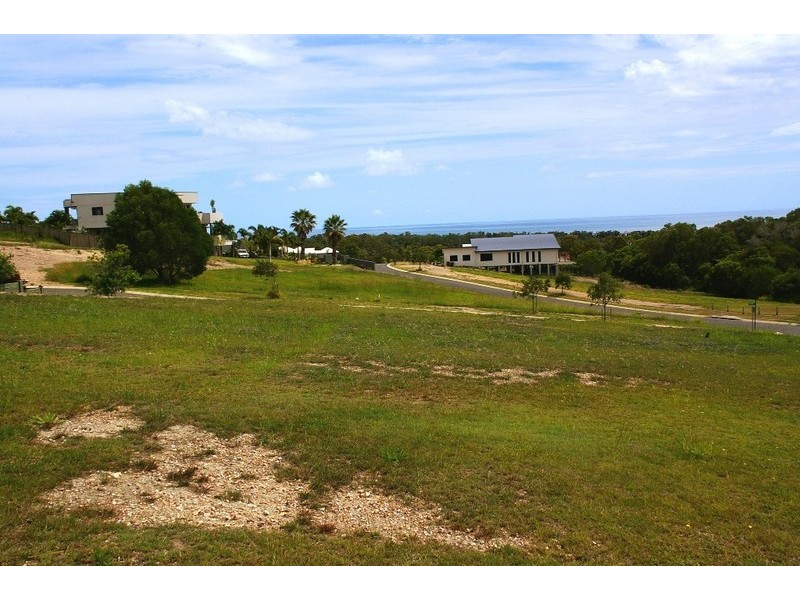 6 Edgewater Court, Craignish QLD 4655