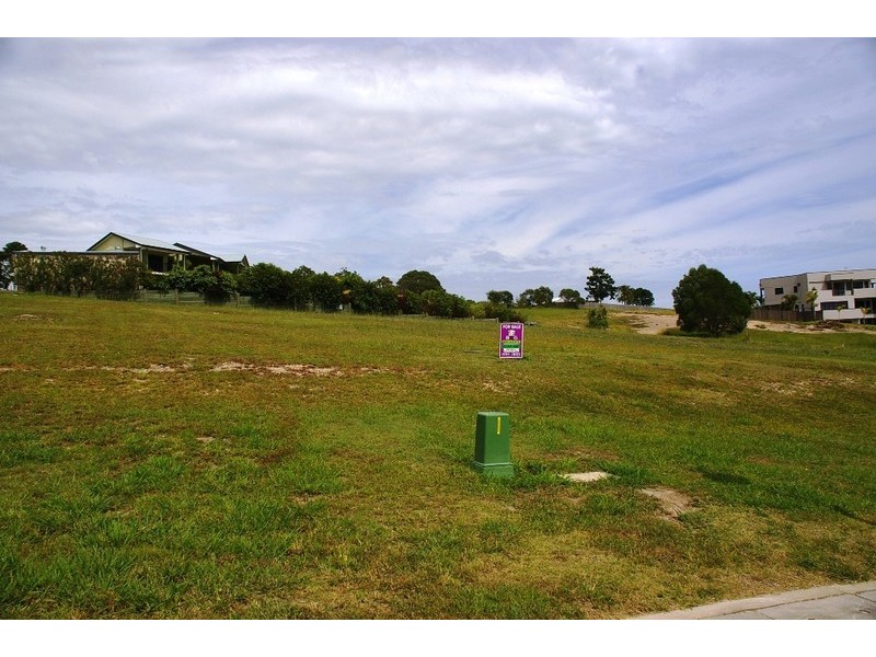 6 Edgewater Court, Craignish QLD 4655