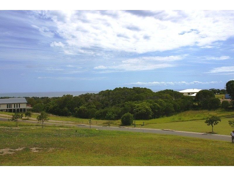 6 Edgewater Court, Craignish QLD 4655