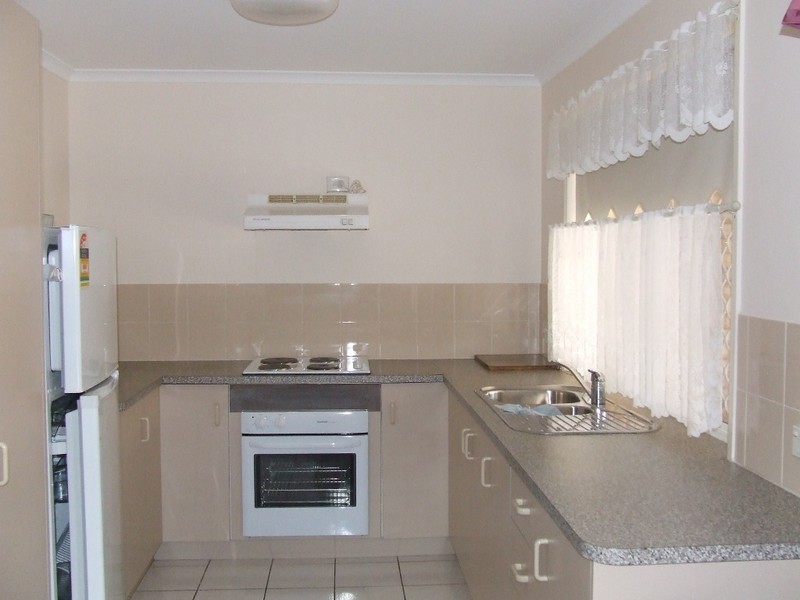 4 / 74 Winchelsea Street, Pialba QLD 4655