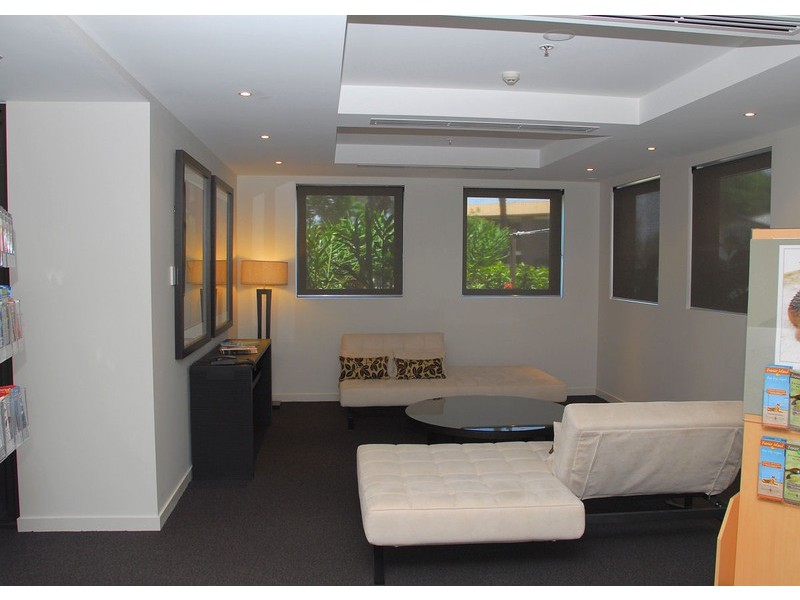 303 / 468 Esplanade, Torquay QLD 4655