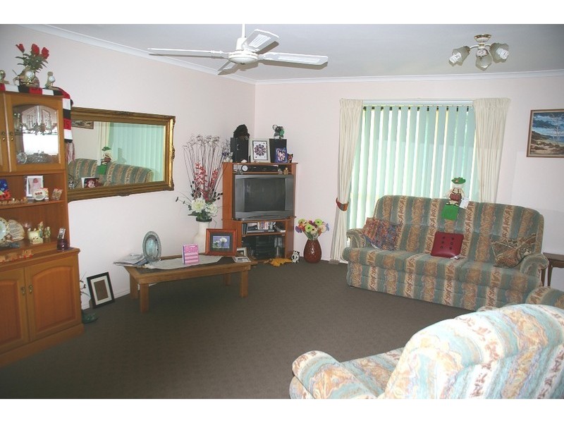 25 Merlin Drive, Urangan QLD 4655