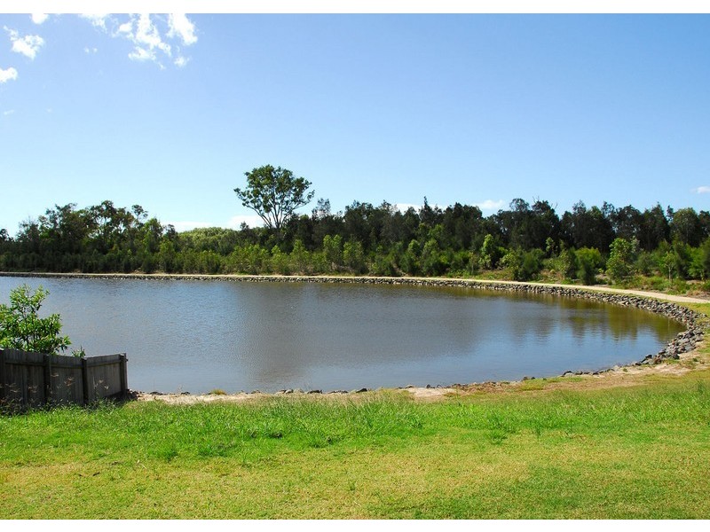 1 Lady Penrhyn Drive, Eli Waters QLD 4655