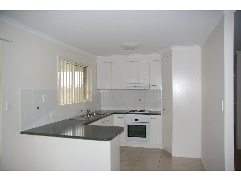 24 Bunya Court, Eli Waters QLD 4655