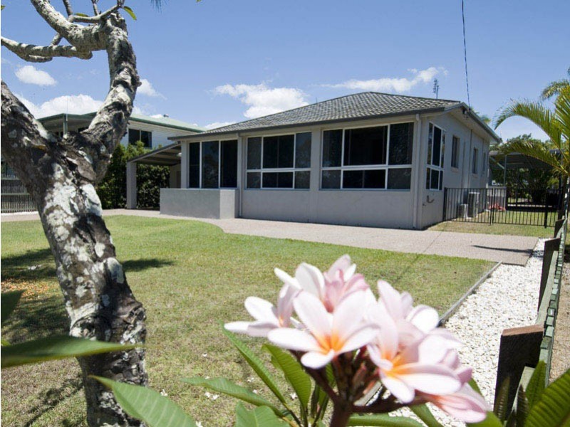 155 Esplanade, Point Vernon QLD 4655