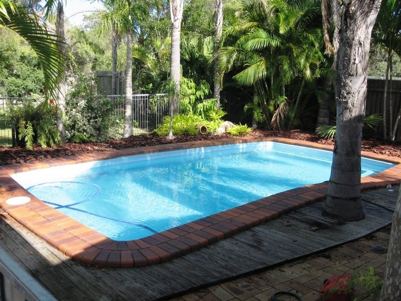 67 Ladbroke Crescent, Urangan QLD 4655