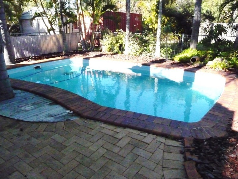 67 Ladbroke Crescent, Urangan QLD 4655