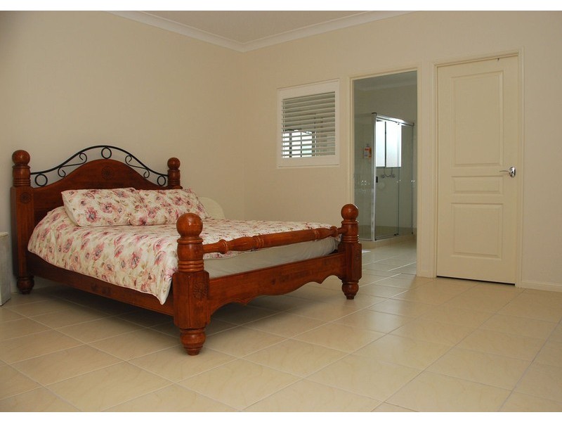 58a Corfield Street, Point Vernon QLD 4655