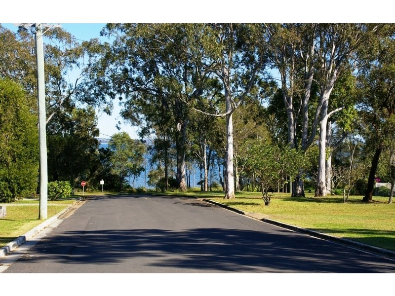 9 Mant Street, Point Vernon QLD 4655
