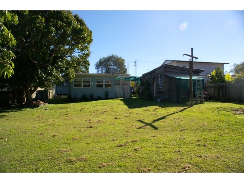 9 Mant Street, Point Vernon QLD 4655