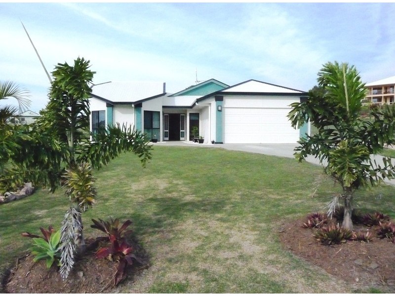 15 Highview Drive, Craignish QLD 4655