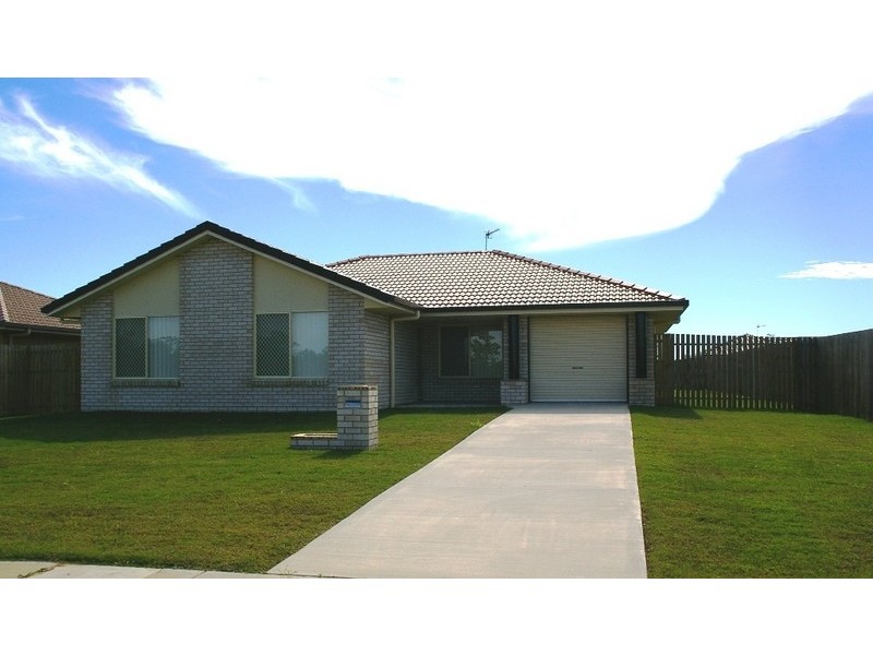 97 Martin Street, Point Vernon QLD 4655