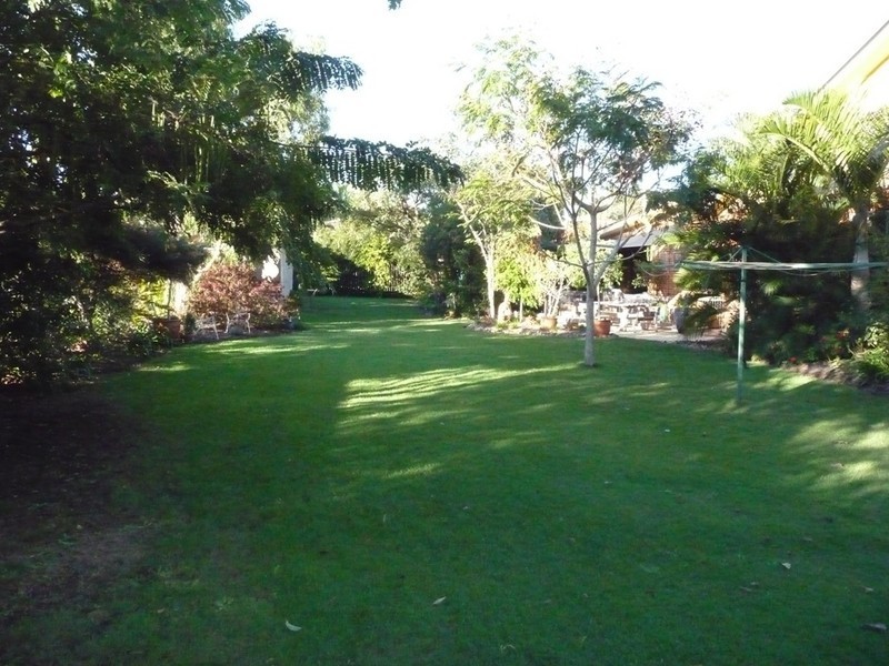 44 Spence Street, Point Vernon QLD 4655
