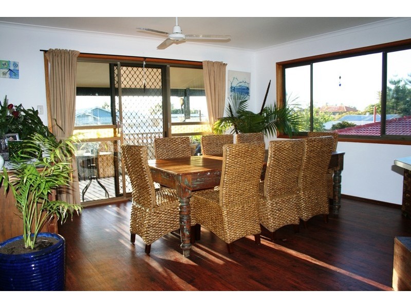 156 Long Street, Point Vernon QLD 4655