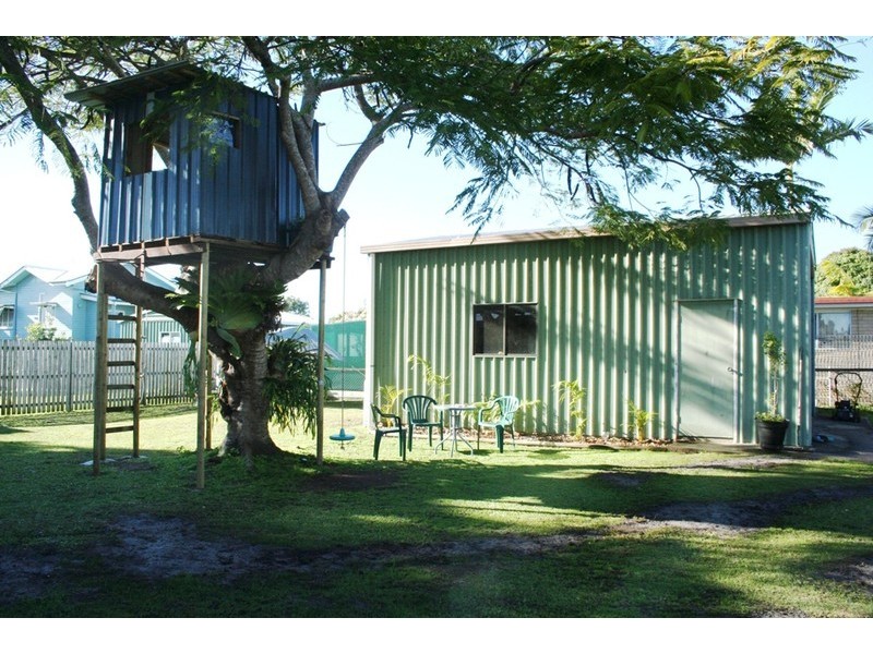 156 Long Street, Point Vernon QLD 4655