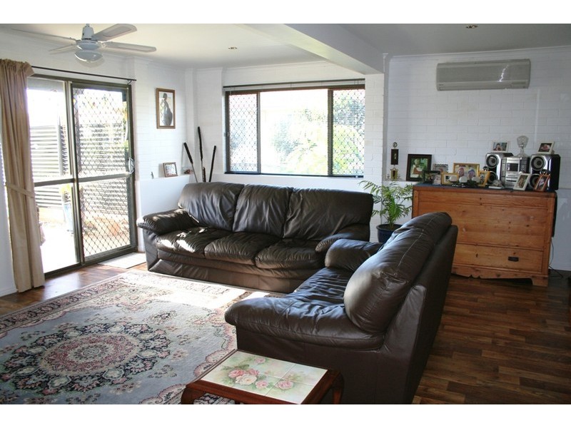 156 Long Street, Point Vernon QLD 4655