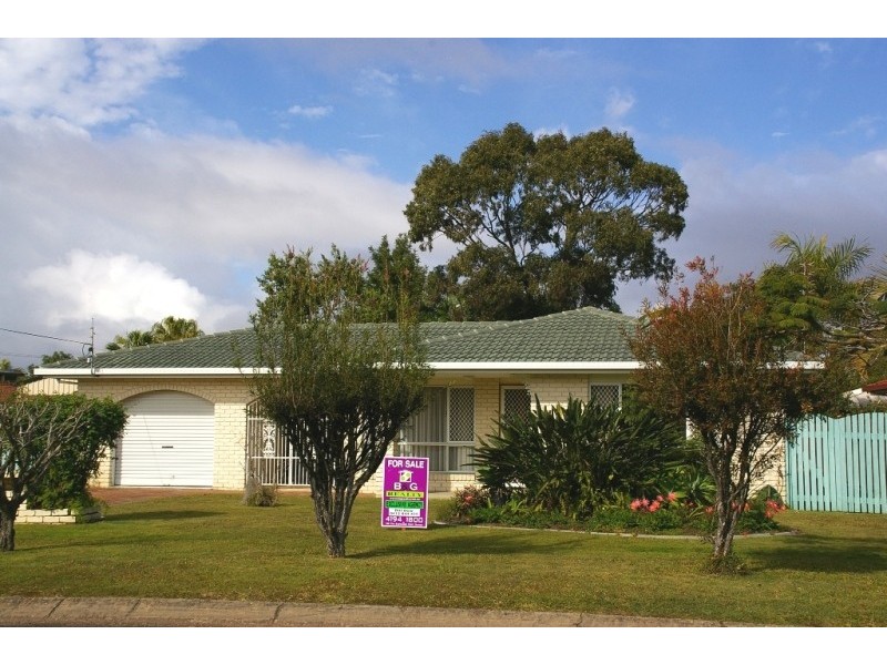 25 Moonlight Avenue, Torquay QLD 4655